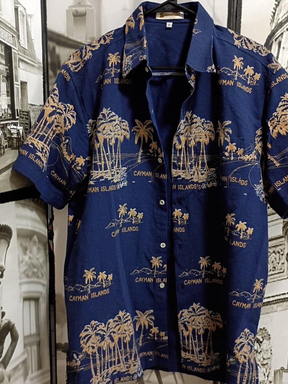Shoreline men's Navy Shirt large Gold Palm hawaiian  Motif